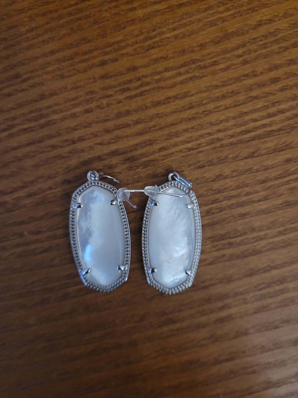 Kendra Scott Silver Tone White Mother-of-Pearl Drop Earrings - Picture 2 of 4